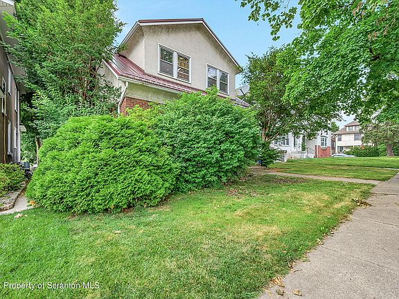 4th image of 539 Colfax Ave
