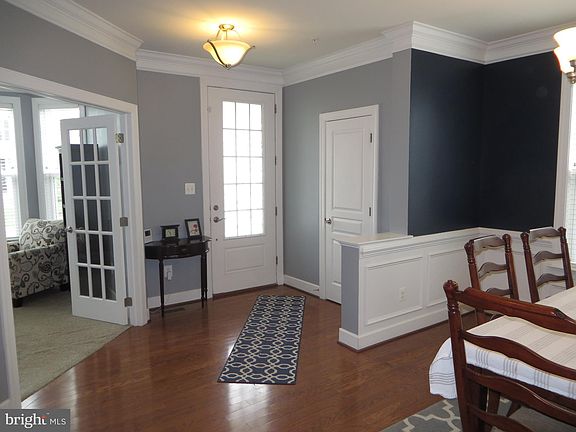 2nd image of 43650 Yulan St