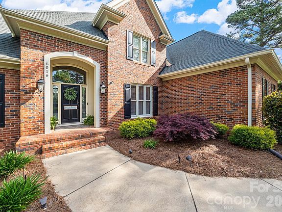 2nd image of 5016 Corrigan Ct