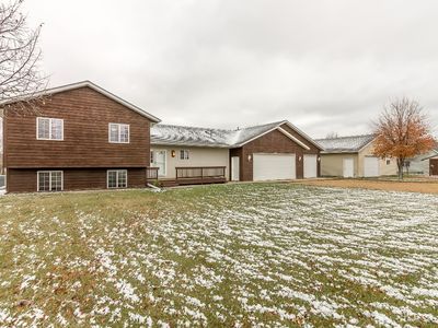 3003 Mustang Dr, Madison Lake, MN, 56063