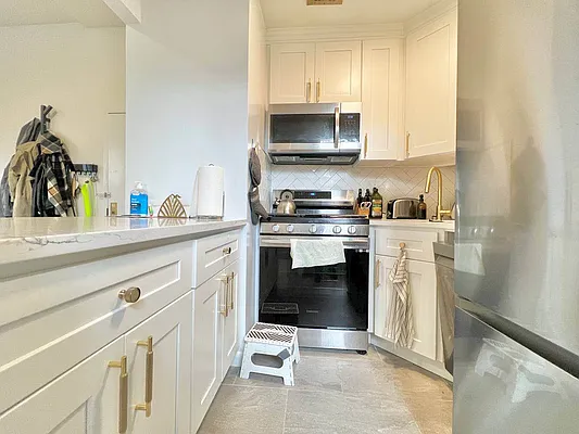 Rented by Doorway NYC, LLC | media 4