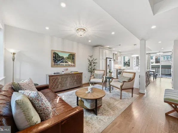 1812 Bay St SE, Washington, DC 20003