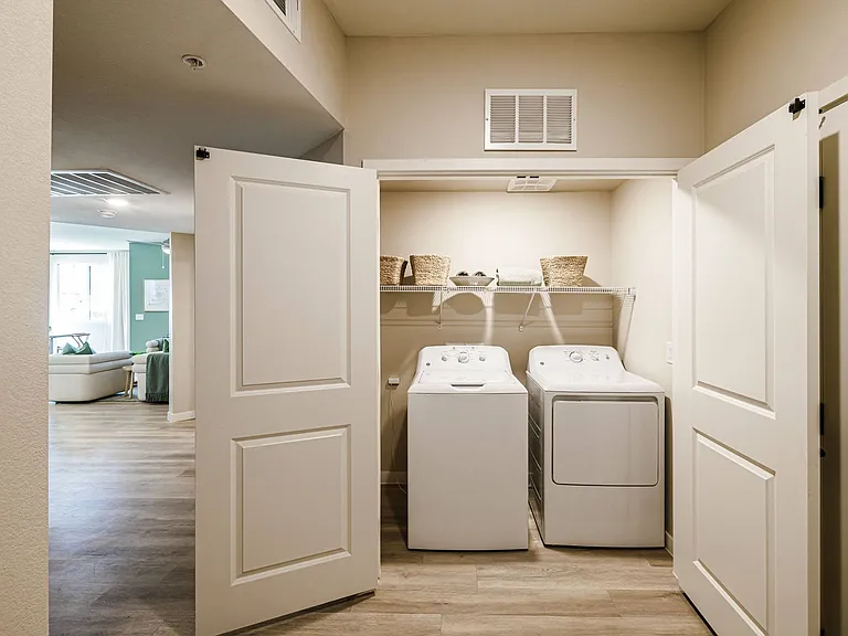 SYNC APARTMENT HOMES — Photo 60
