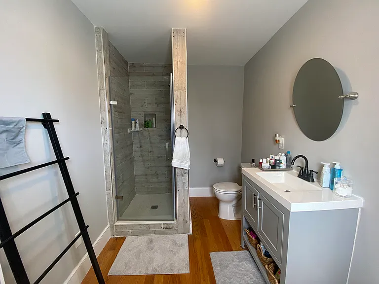 211 London St #1 — Photo 13