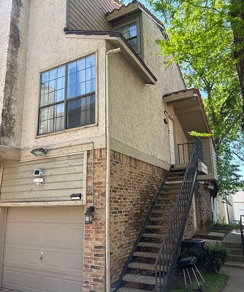 6028 Stoneybrook Dr #MAIN — Photo 1