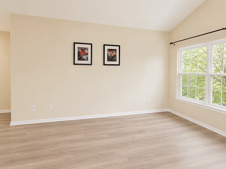 18501 Fairlight Dr #330 — Photo 2
