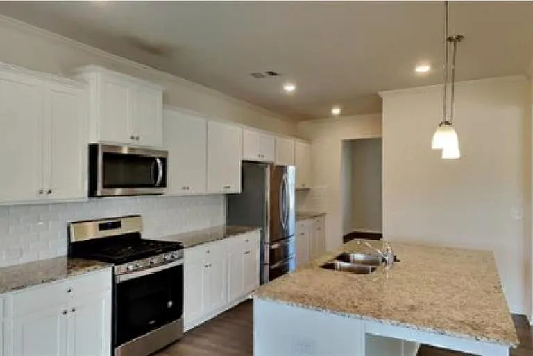 4610 Bramblett Grove Pl — Photo 6