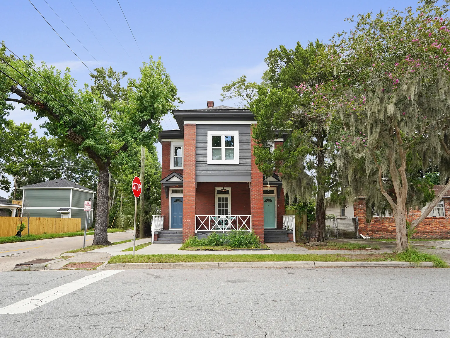 2 bed, 1500 sqft, $2,100 — Photo 4