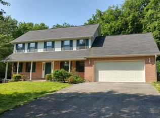 107 Nantucket Way, Oak Ridge, TN 37830