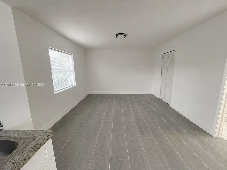 6801 SW 22nd St #2 — Photo 5