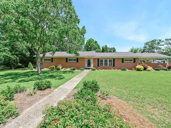 800 W High Ave, Geneva, AL 36340