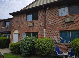 100 Mark Ln UNIT B4, Waterbury, CT 06704