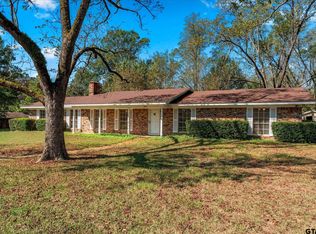 102 Westwood Pkwy, Naples, TX 75568