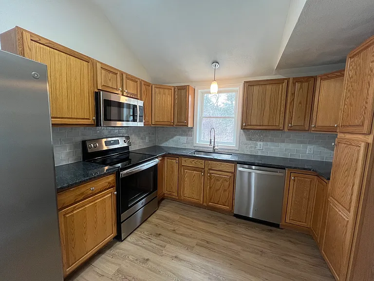 26 Budron Ave #B — Photo 2