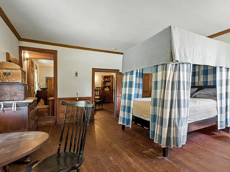 11826 Colonial Trl W — Photo 18