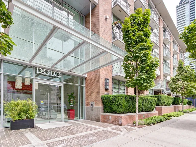 535 Smithe St #2404 — Photo 27