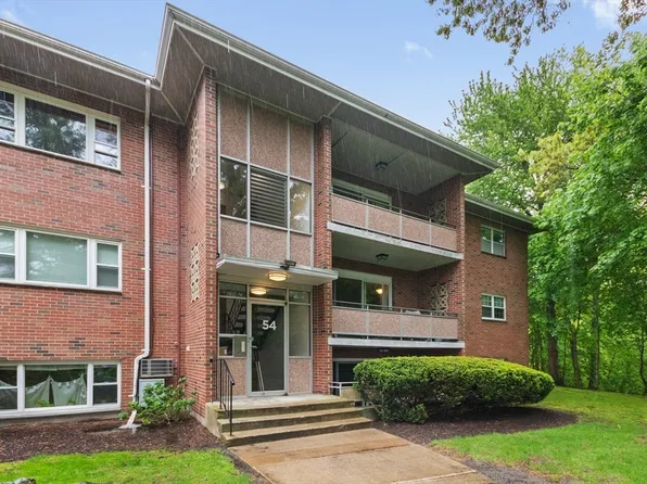54 Jacqueline Rd APT 7, Waltham, MA 02452