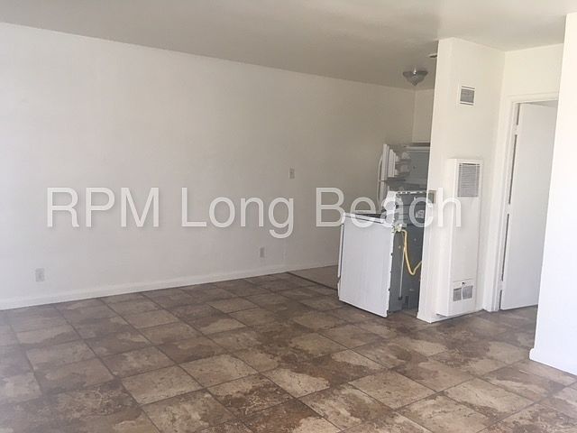 1st image of 2431 Atlantic Ave APT 1
