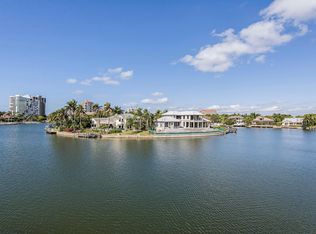 329 Neapolitan Way, Naples, FL 34103