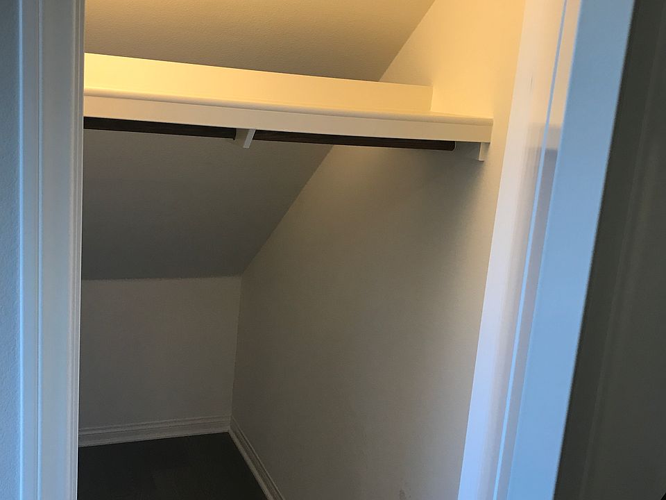 1st image of 21498 Harmony Village Dr