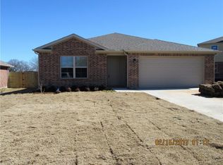 1725 Fairway Dr, Sherman, TX 75090