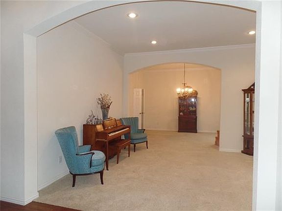 2nd image of 7534 Harvest Bend Ln
