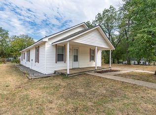 1229 N Center Ave, Shawnee, OK 74801