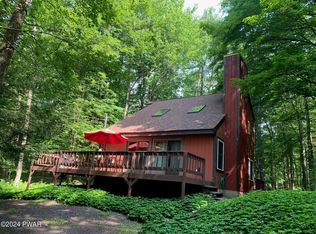 119 Pine Dr, Pocono Lake, PA