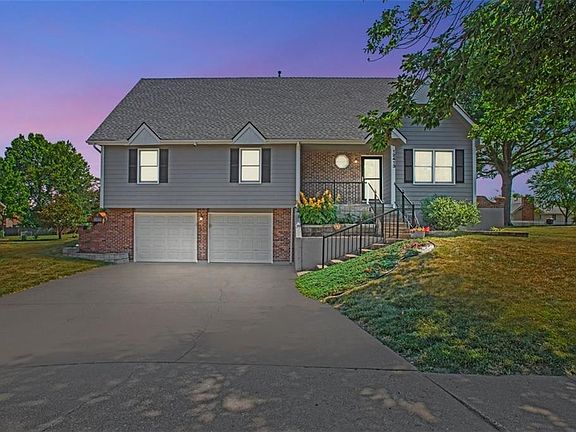 2nd image of 12413 E 58th Pl