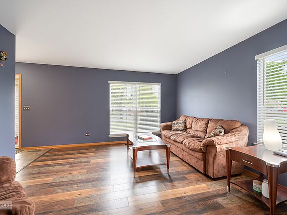 5th image of 5512 Stonybrook Dr