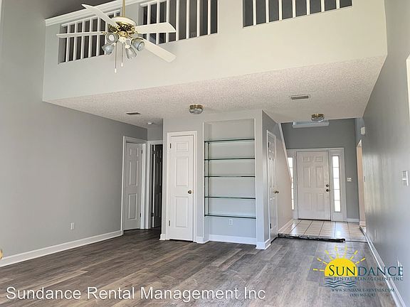 3rd image of 431 Forest Glen Pl