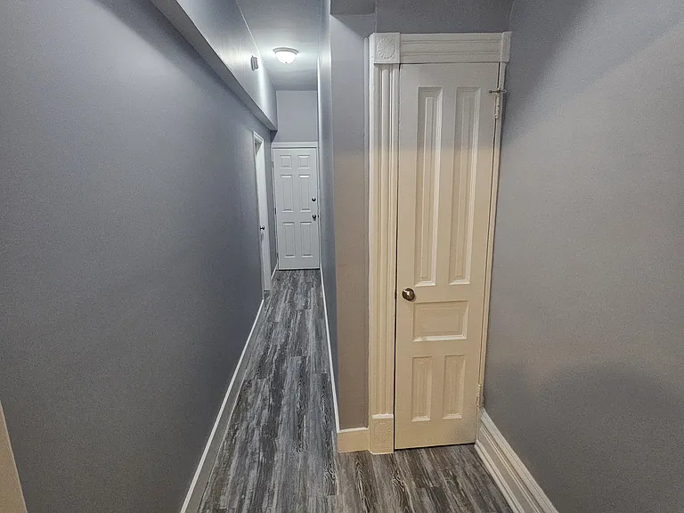 134 W Douglass St #1 — Photo 5