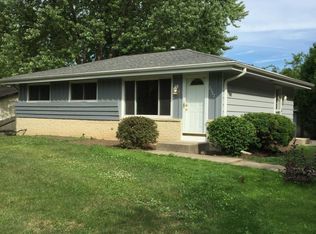 2327 Sunrise Rd, Racine, WI 53402