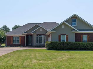 20290 Thompson Hall Rd, Fairhope, AL 36532