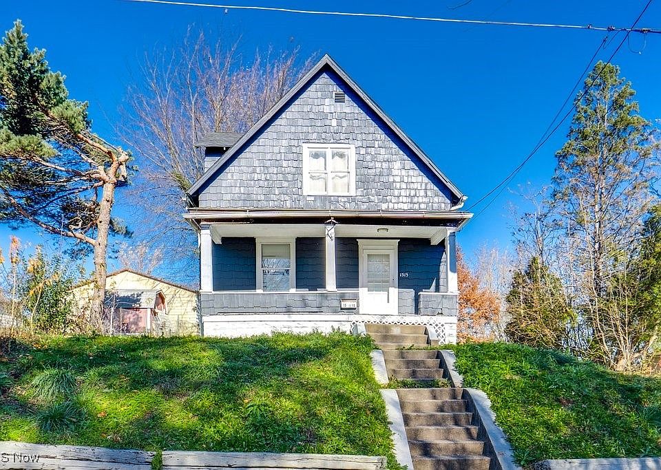 1st image of 1515 Parkhill Pl NE