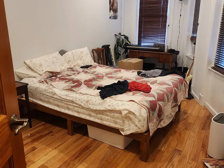 65th Pl — Photo 2