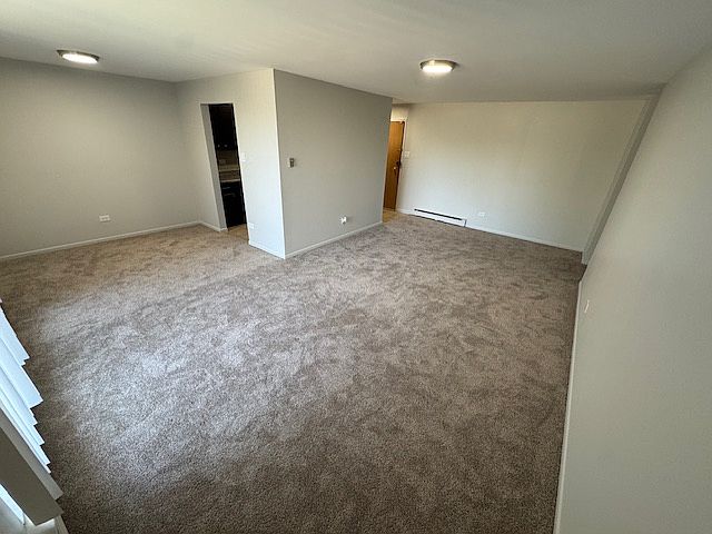 401 East End