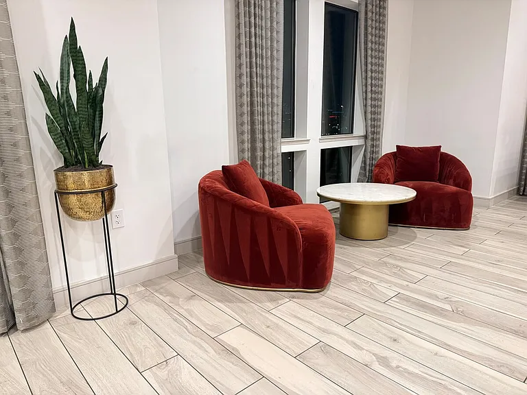 Building's Lounge