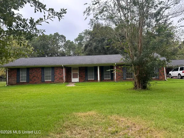 2201 Guillotteville Rd, Gautier, MS 39553