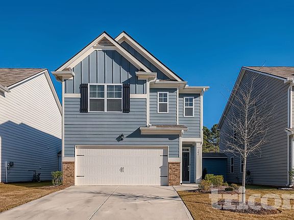 2nd image of 142 Woodhouse Cir
