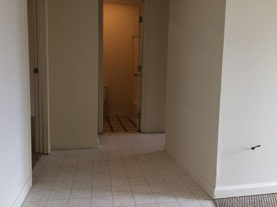 1st image of 506 Wilson St APT 21