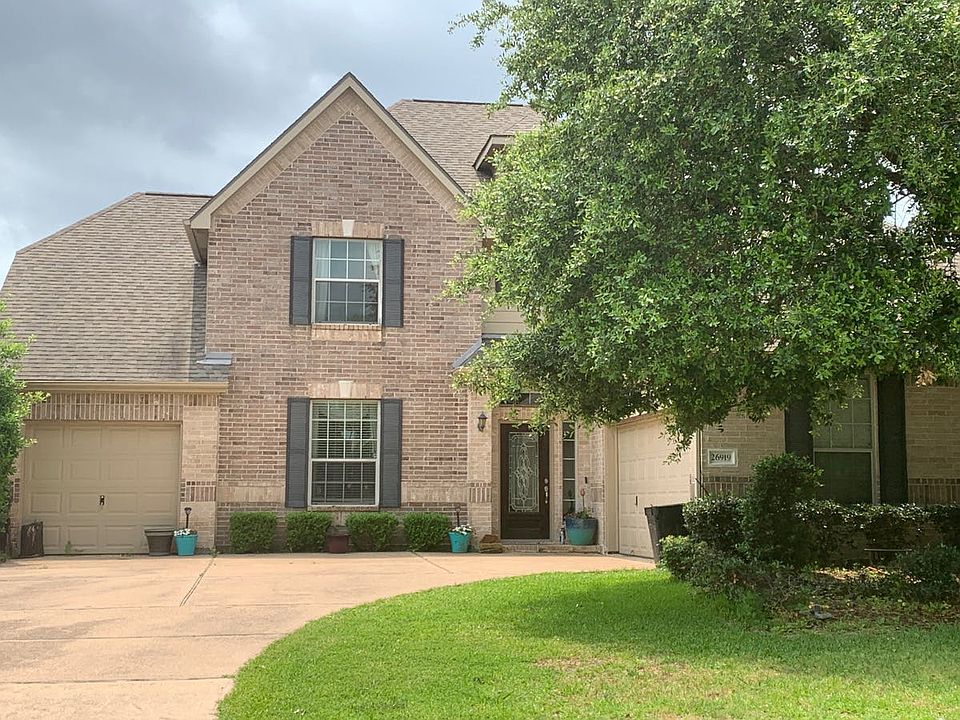 1st image of 26919 Glenfield Hollow Ln
