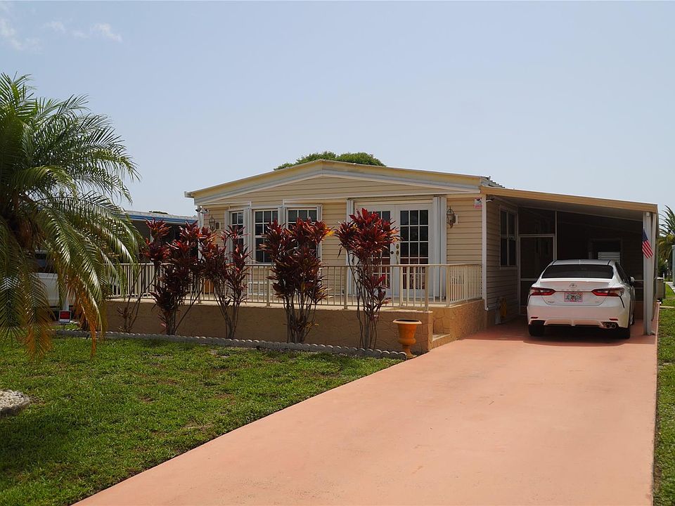 1st image of 5280 SW 23rd Avenue