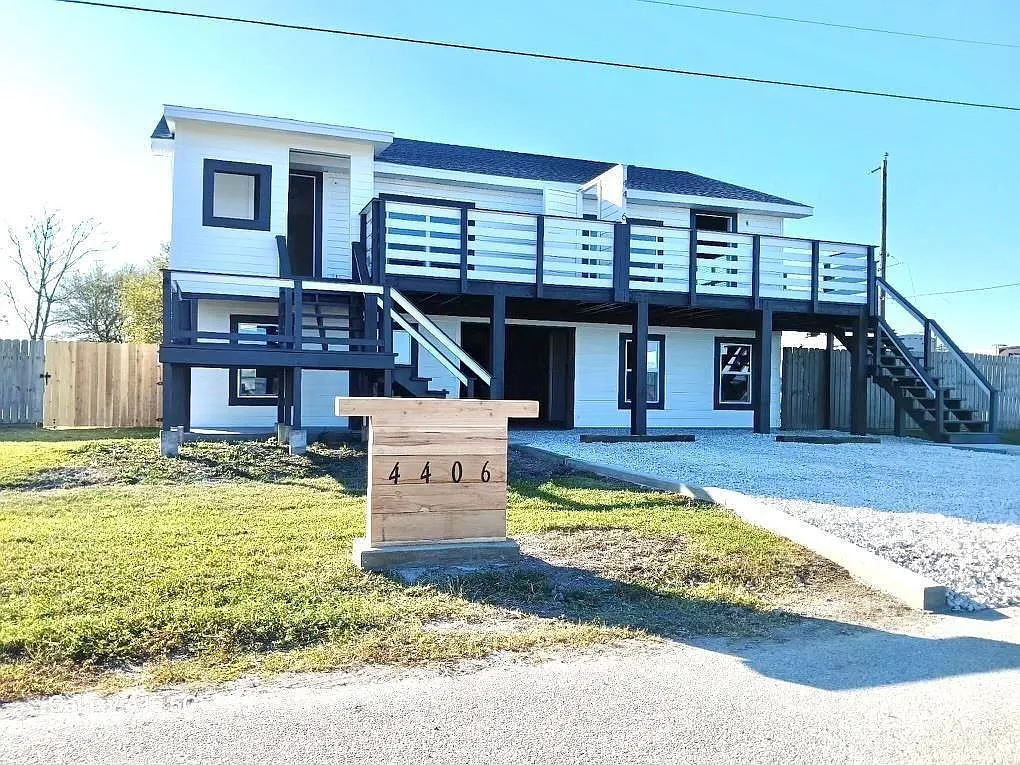 1 bed, 1.0 bath, 1486 sqft, $1,250 — Photo 2