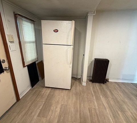3rd image of 111 Cornelia St Floor 2