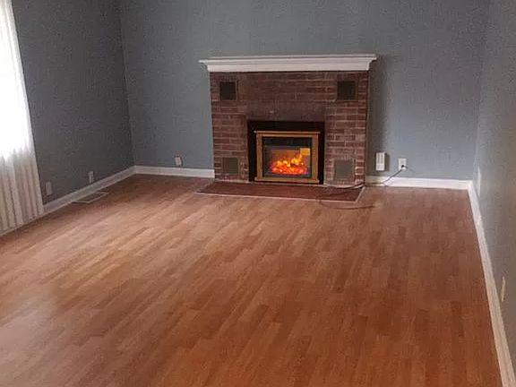 3rd image of 3562 Janet Dr