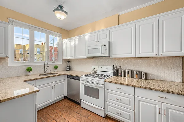 Sold by Douglas Elliman | media 5