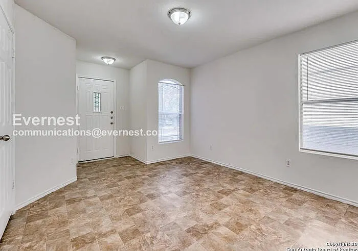 5636 Liberton Ln — Photo 6