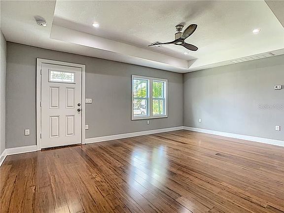 3rd image of 2309 2nd Ave S