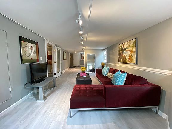 4th image of 833A San Jose Ave #D